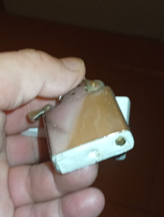 Isqueiro a Gasolina Hércules de Avião Antigo