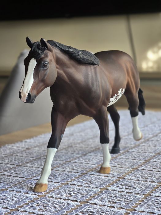 Breyer Traditional DLT Custom (Schleich, CollectA, Copperfox)