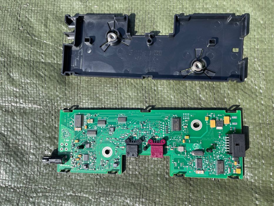 Moduł Diversity wzmacniacz BMW E91 6934846 Ori OEM