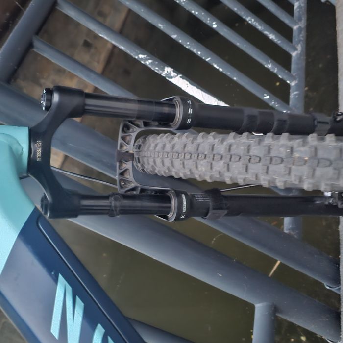 Canyon Neuron ON 8

Canyon