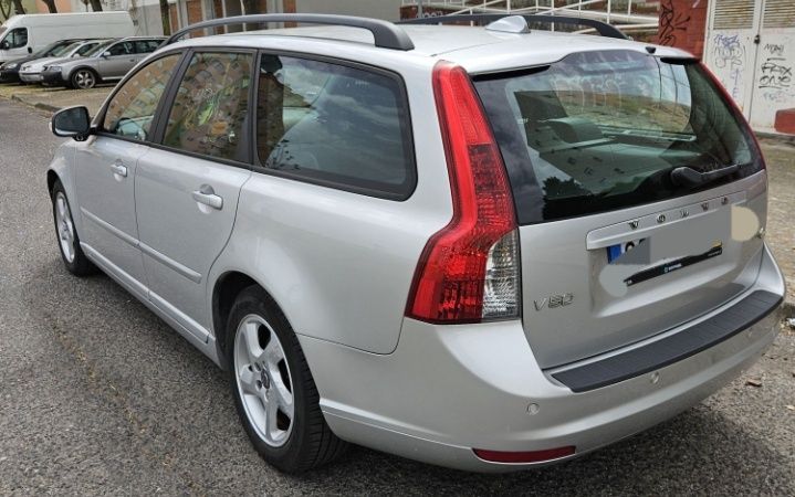 Volvo v50 ano 2010 -4000euros foto 2