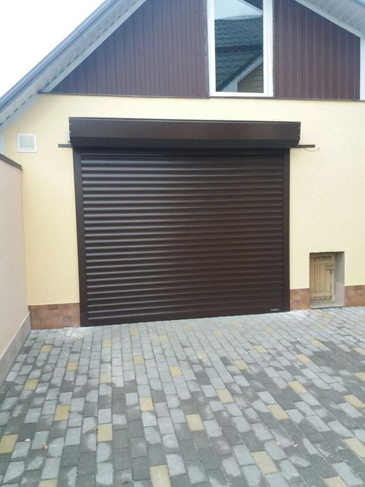 Гаражні ролети б/у та нові  - захисні ролети на гараж, двері та вікна