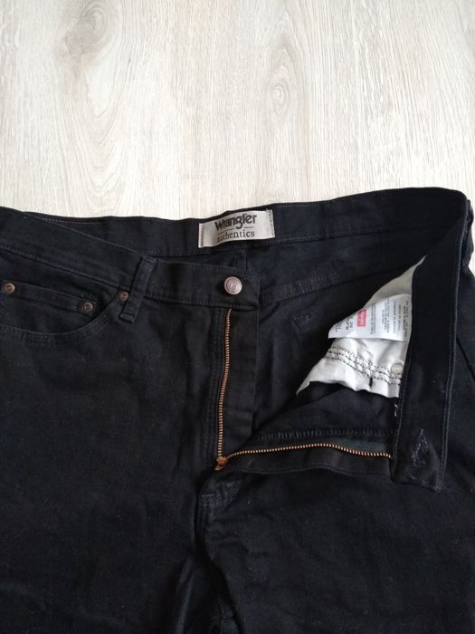 Jeansy Wrangler Autentics W35 L29
