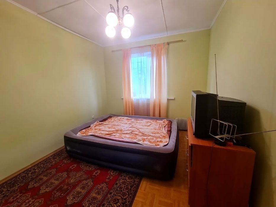 Продам дачу в Миколаївці Бучанського району  Житомирській трасі 28 кілометрів