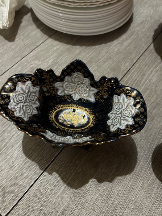 Конфетница.