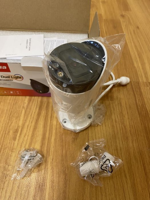 4Мп WizSense IP камера  с микрофоном Dahua DH-IPC-HFW2449S-S-IL