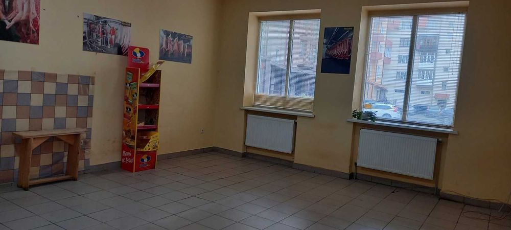 Приміщення в довгострокову оренду, центр міста