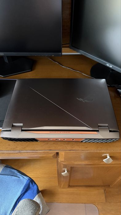 Asus Rog G703GS (Portatil Gaming)