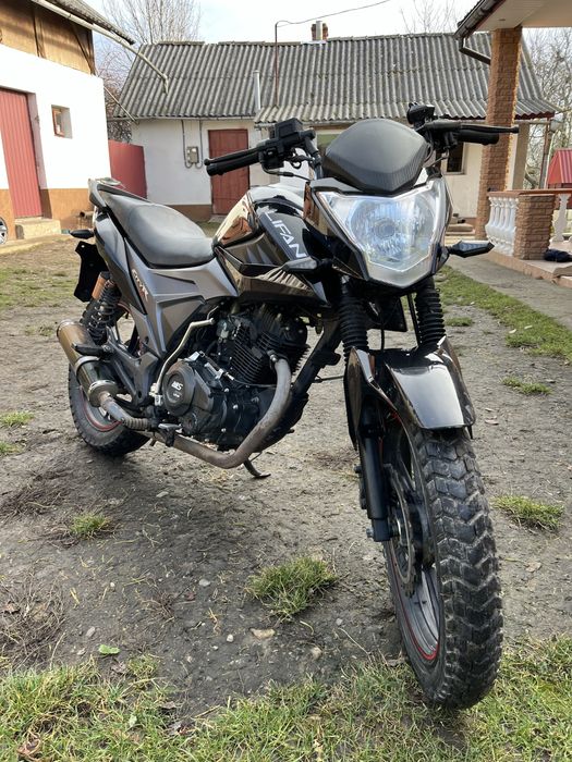 Продам lifan cityr 200