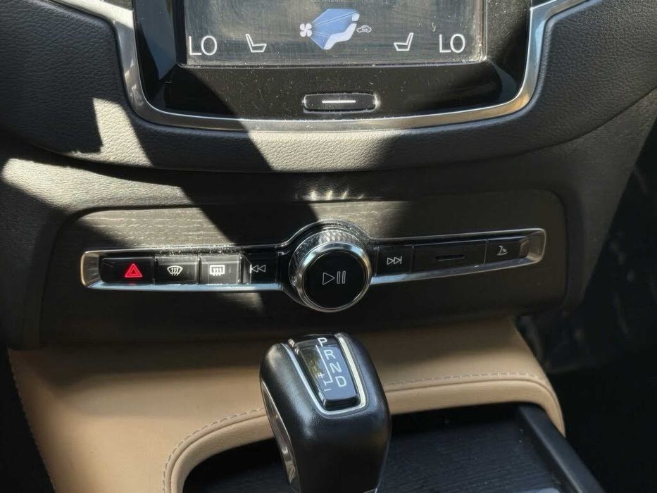 Volvo XC90 T6 Inscription 7-Passenger      2022