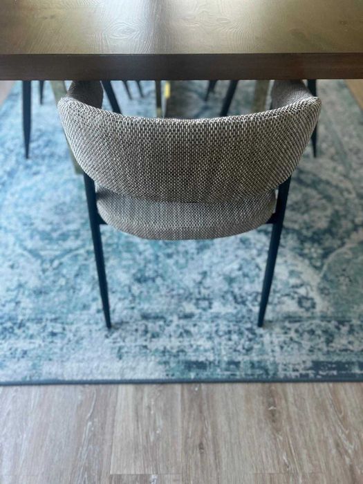Mesa de refeição sala + 6 Cadeiras