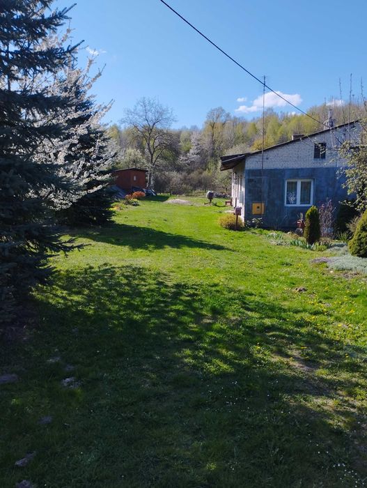 Sprzedam działkę z zabudowaniem Skowieszyn