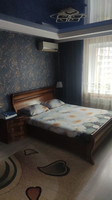 1  комнатная. Левый берег. Солнечный