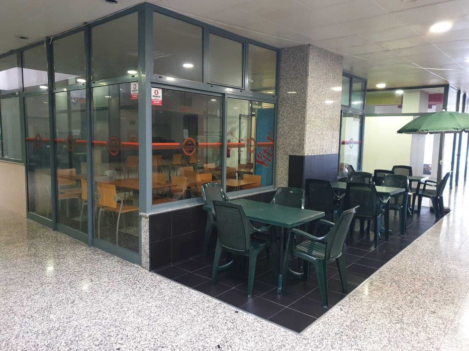 Arrendamento ou Trespasse de Snack-Bar à Exploração