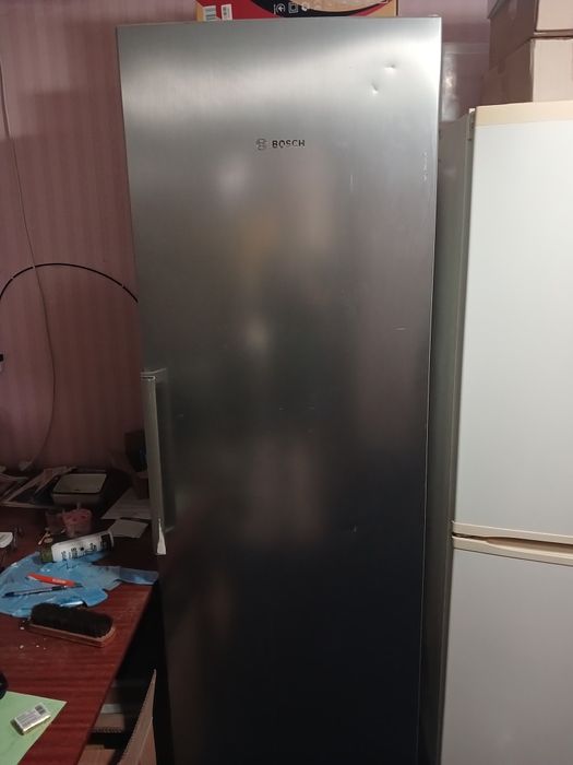 Морозильная камера Bosch
