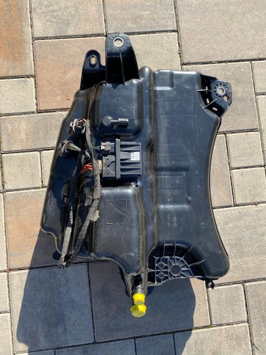 Zbiornik adblue 5wa131877b