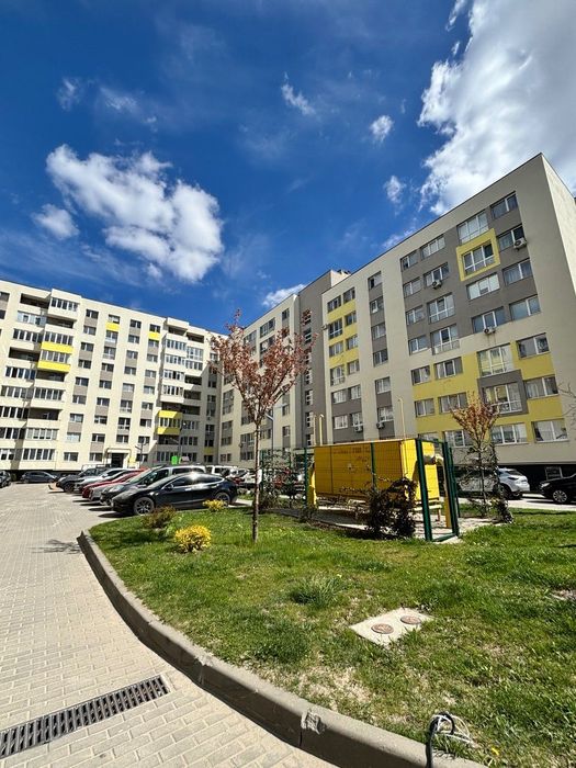 Продаж крутої 2-во кім.кв. в зданій та заселеній новобудові