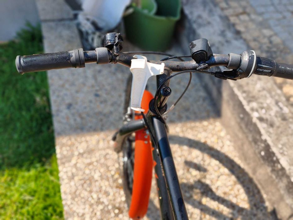 Bicicleta criança b twin com capacete BBB