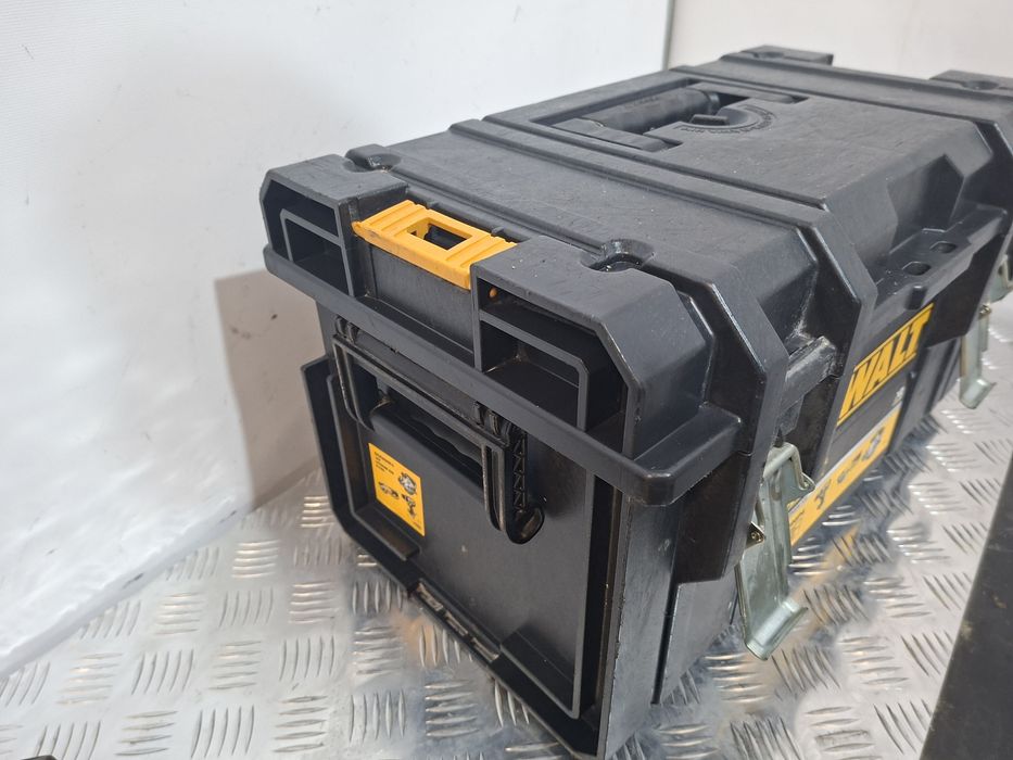 Ящик для інструментів DeWALT