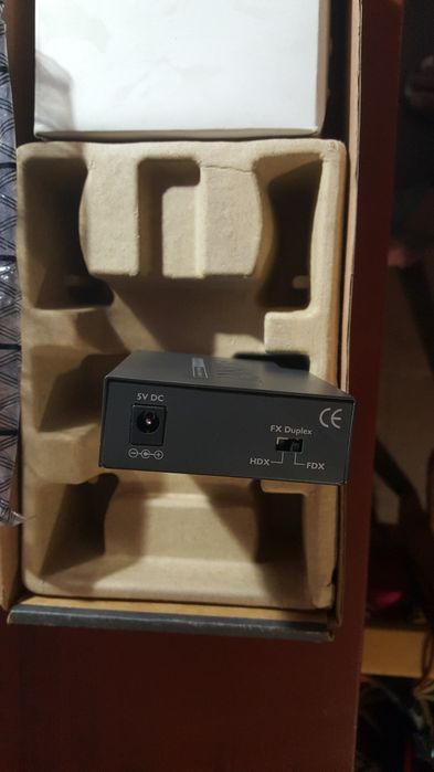 Медіа конвертер PLANET