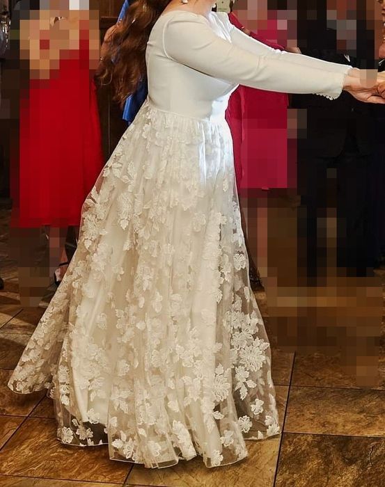 Piękna suknia ślubna Latifa z Dama Couture rozm. 44, długi rękaw, tren