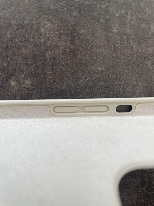 Силіконовий чохол OTOFLY для iphone14