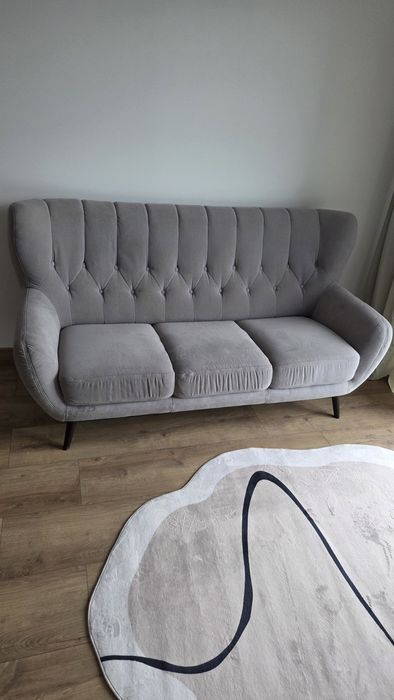 Kanapa sofa  pikowana