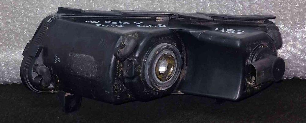Farol Nevoeiro Frente Direito - VW POLO V