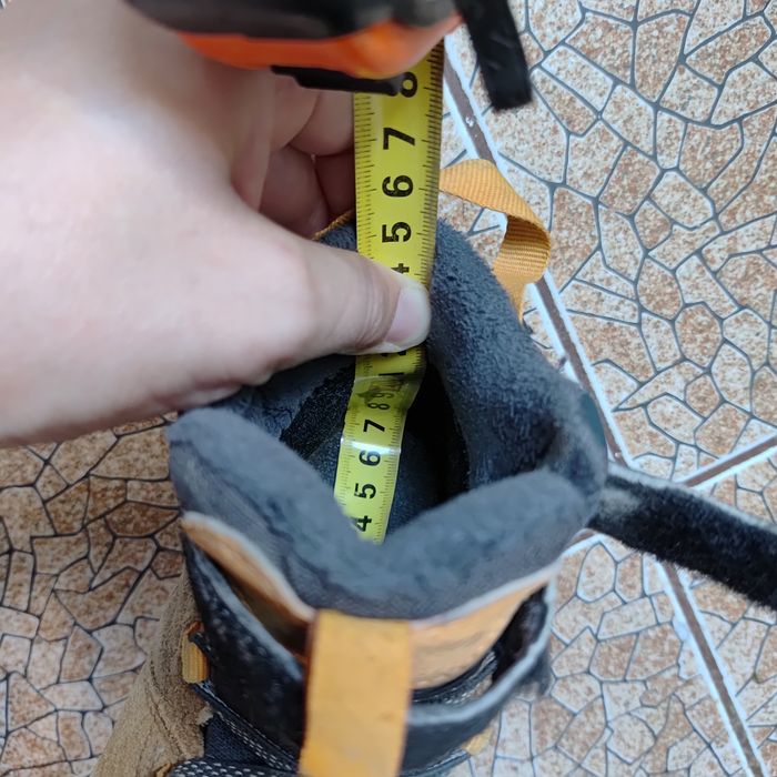 Buty zimowe Quechua. 27