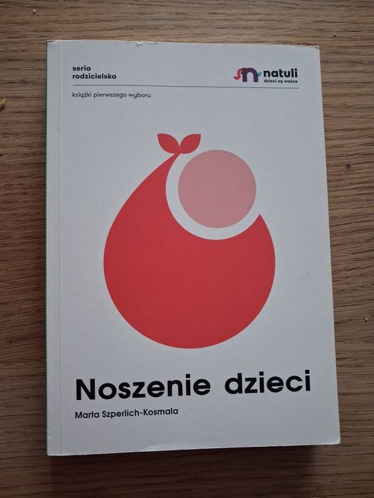 Noszenie dzieci natuli