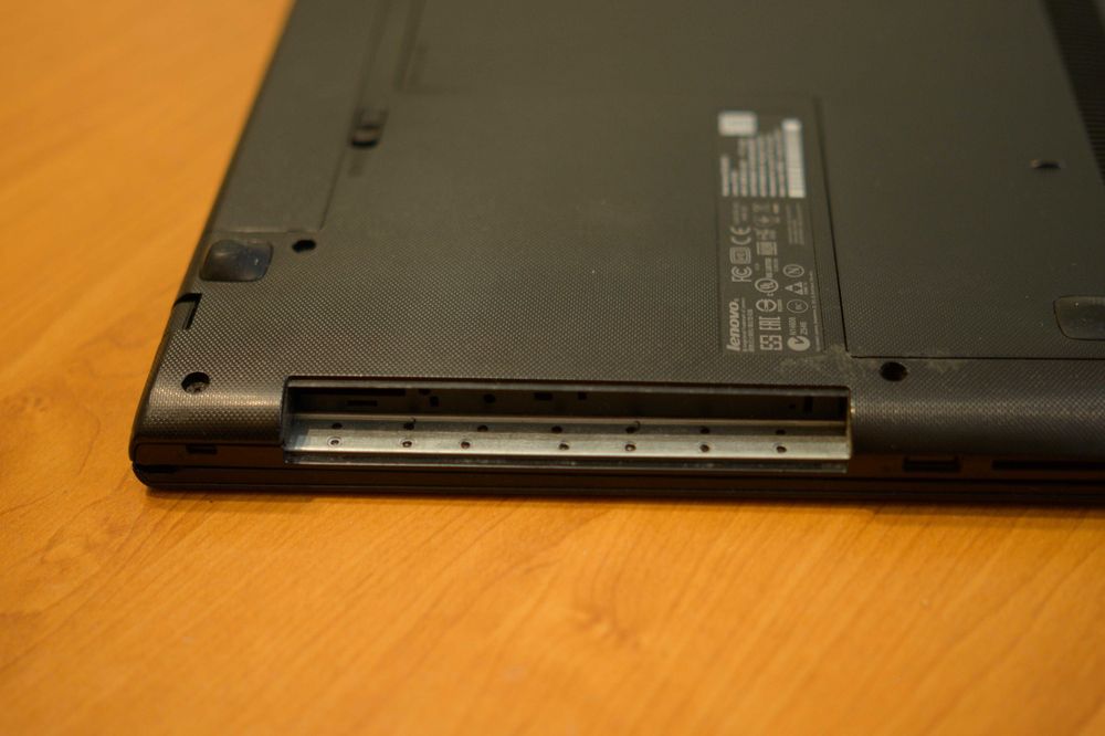 Lenovo Z70-80 | 17" | i7 | 8GB RAM | 128+256 SSD