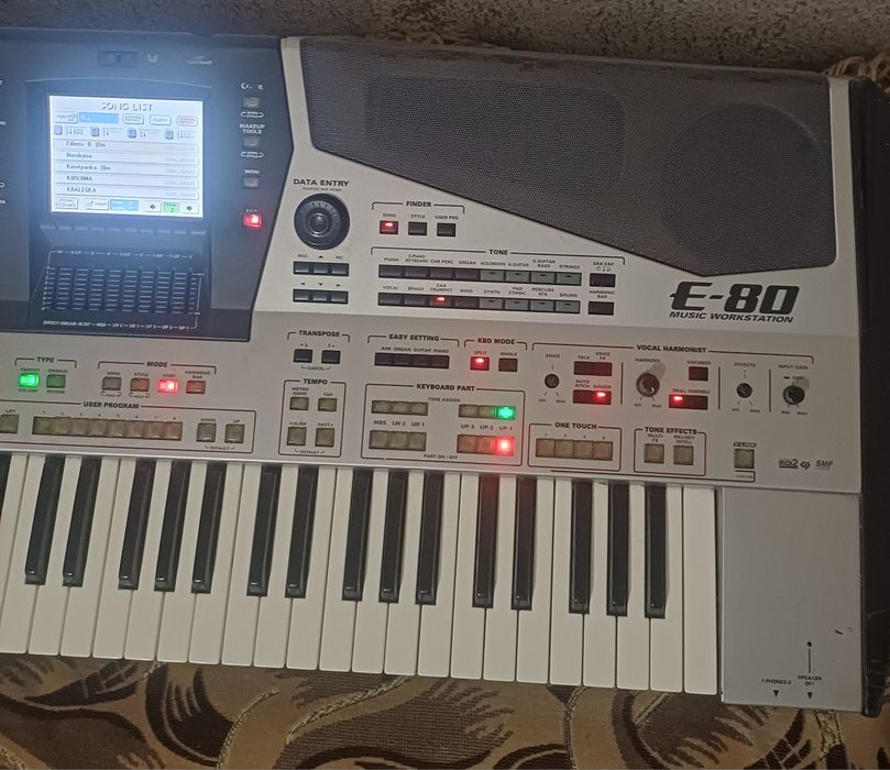 YAMAHA  psr  730