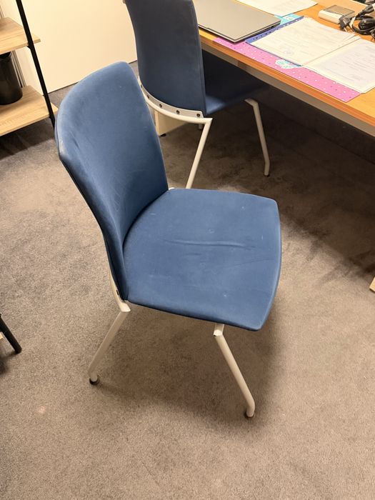 Meble biurowe - szafy, biurko, krzesla ,