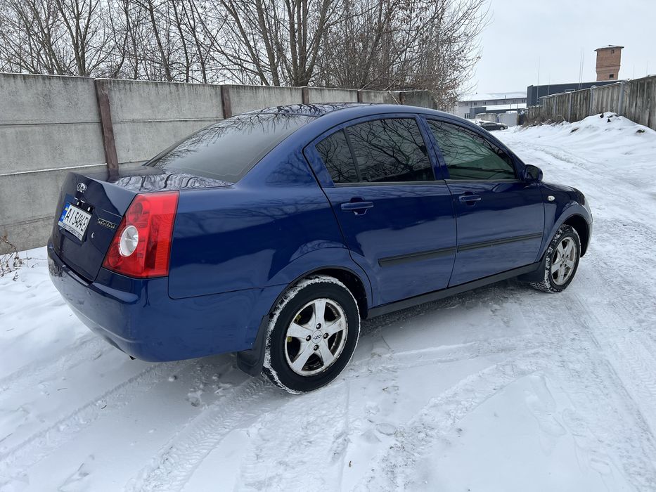 Продам Chery Elara