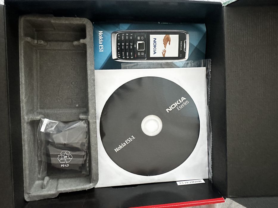 Nokia E51  pudelko imei