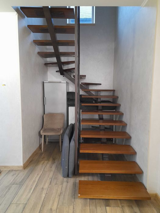 Без комісії, 105м², 4 кімнати, 6 соток, підвал