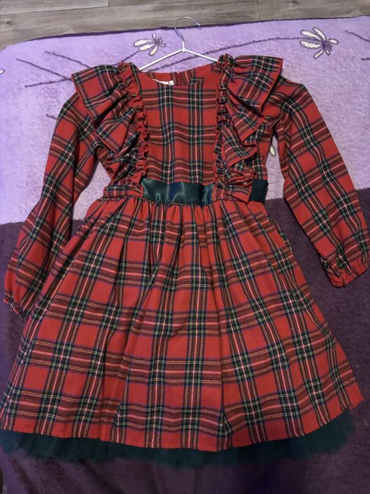 Шыкарное нарядное платье