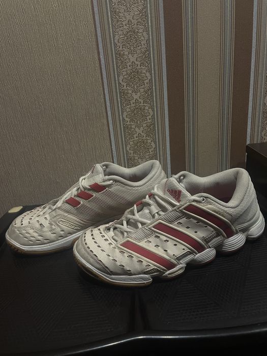 Baskets ADIDAS Pointure