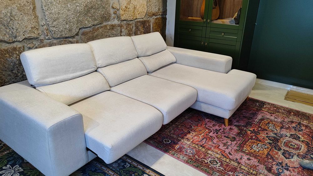 Sofá 3 lugares c/ chaise longue