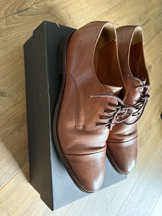 Buty wizytowe Vistula Falcon rozm 42