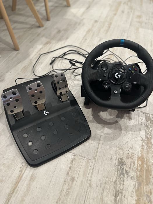 Volante Logitech G923 XBOX