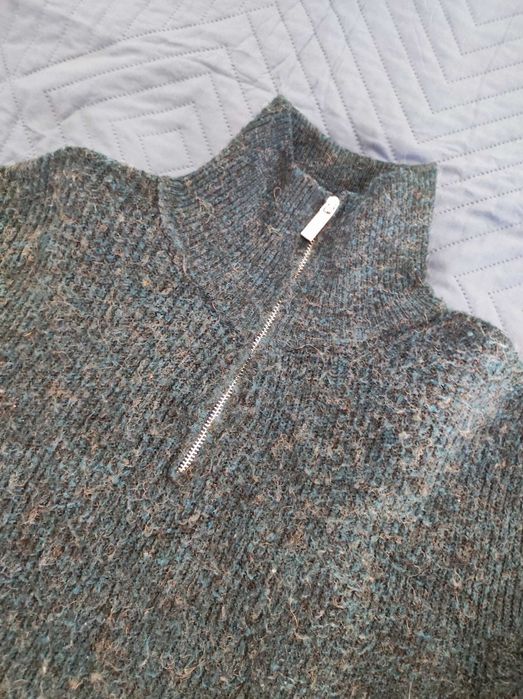 Wełniany sweterek r. XS