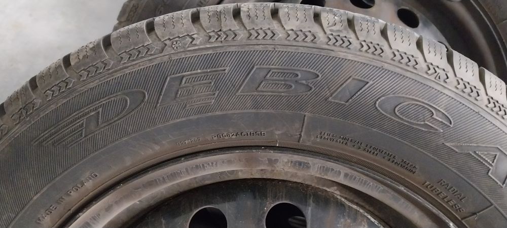 Opony zimowe 195 65 r15 2024r z felgami