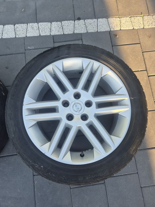 Sprzedam koła 5x110 17 felgi 215 50 17 uniroyal  opel saab