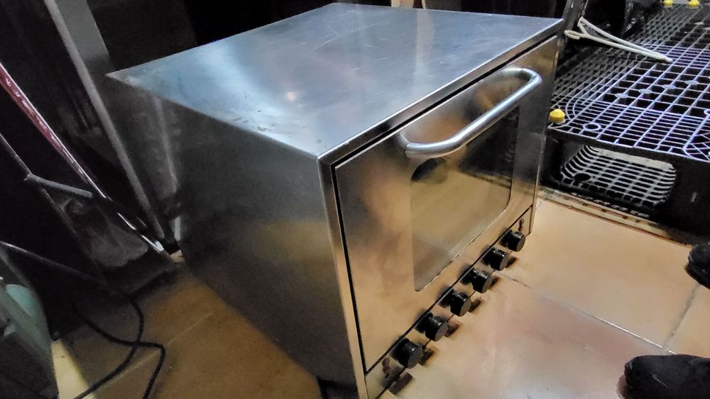 Forno eléctrico usado
