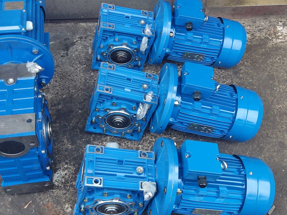 Мотор-редуктор для малых конвейеров, питателей, шнеков, новые
