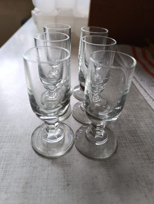 Kieliszki z okresu PRL