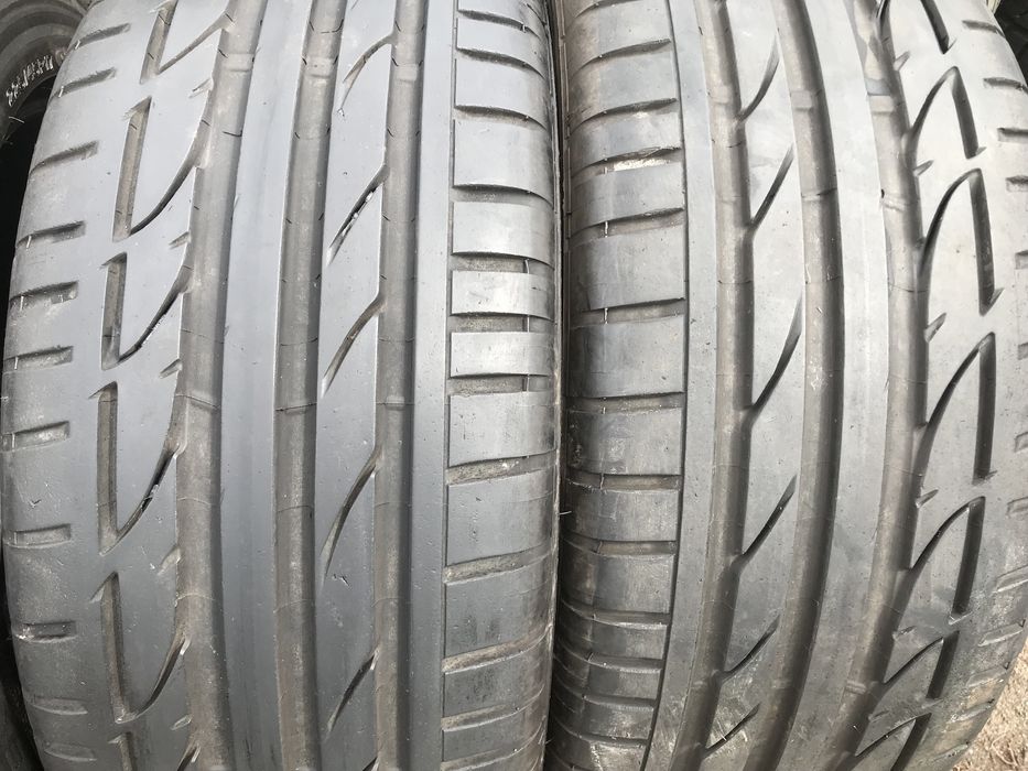 Комплект летних шин 225\45\17 Bridgestone Potenza s001