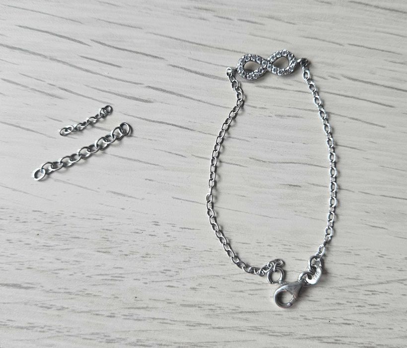 Pulseira de prata 925, com zircónias, simbolo do infinito