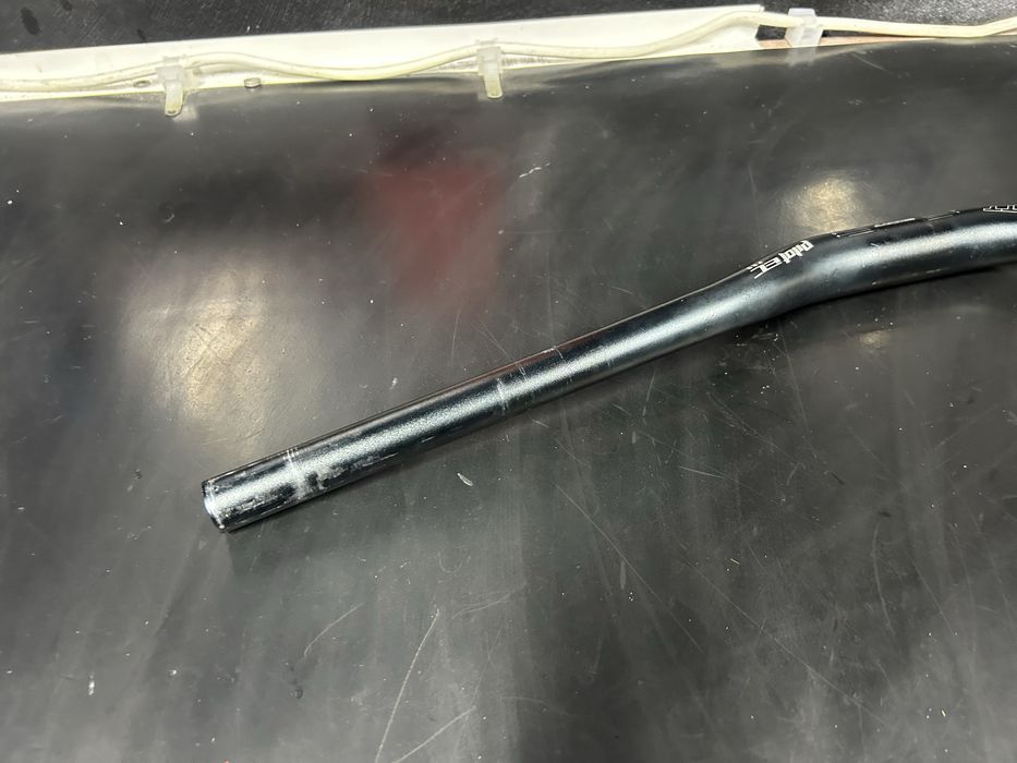 Kierownica scott pilot pro 31.8x680 mm
